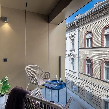 Modern Apt In Authentic Central Area بودابست المظهر الخارجي الصورة