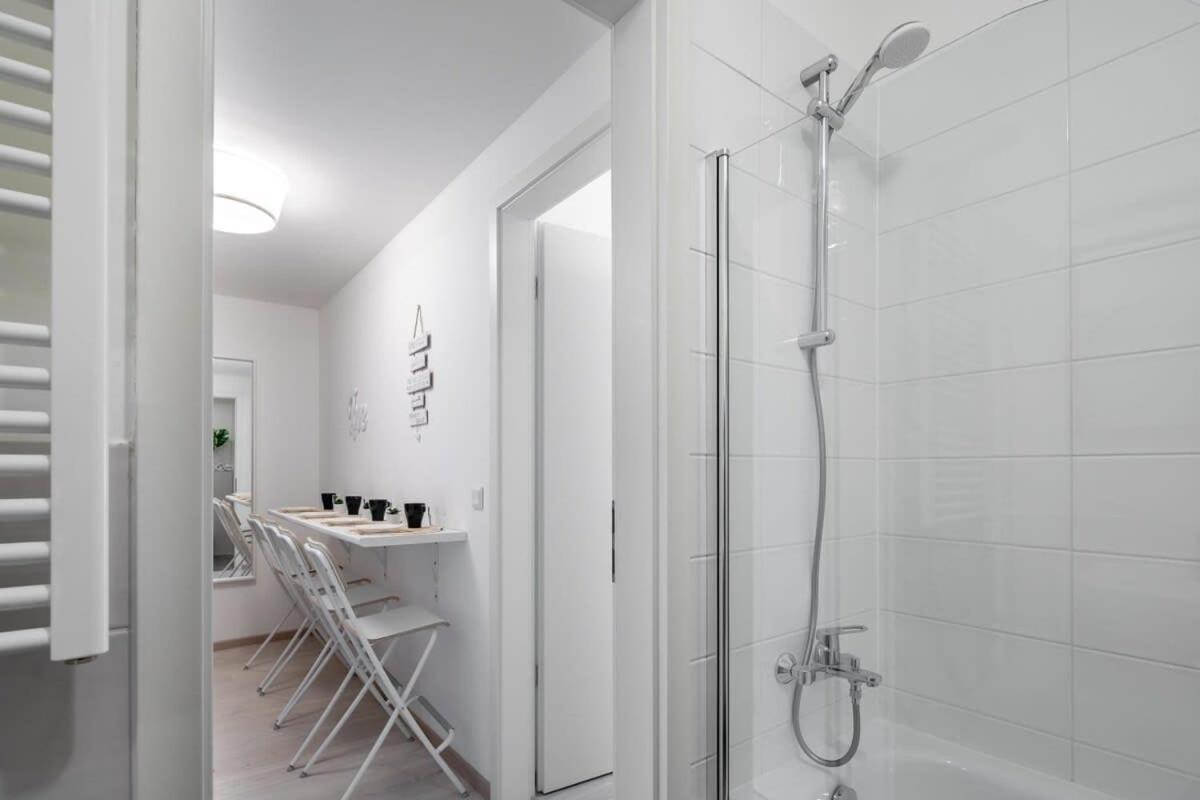 Modern Apt In Authentic Central Area بودابست المظهر الخارجي الصورة
